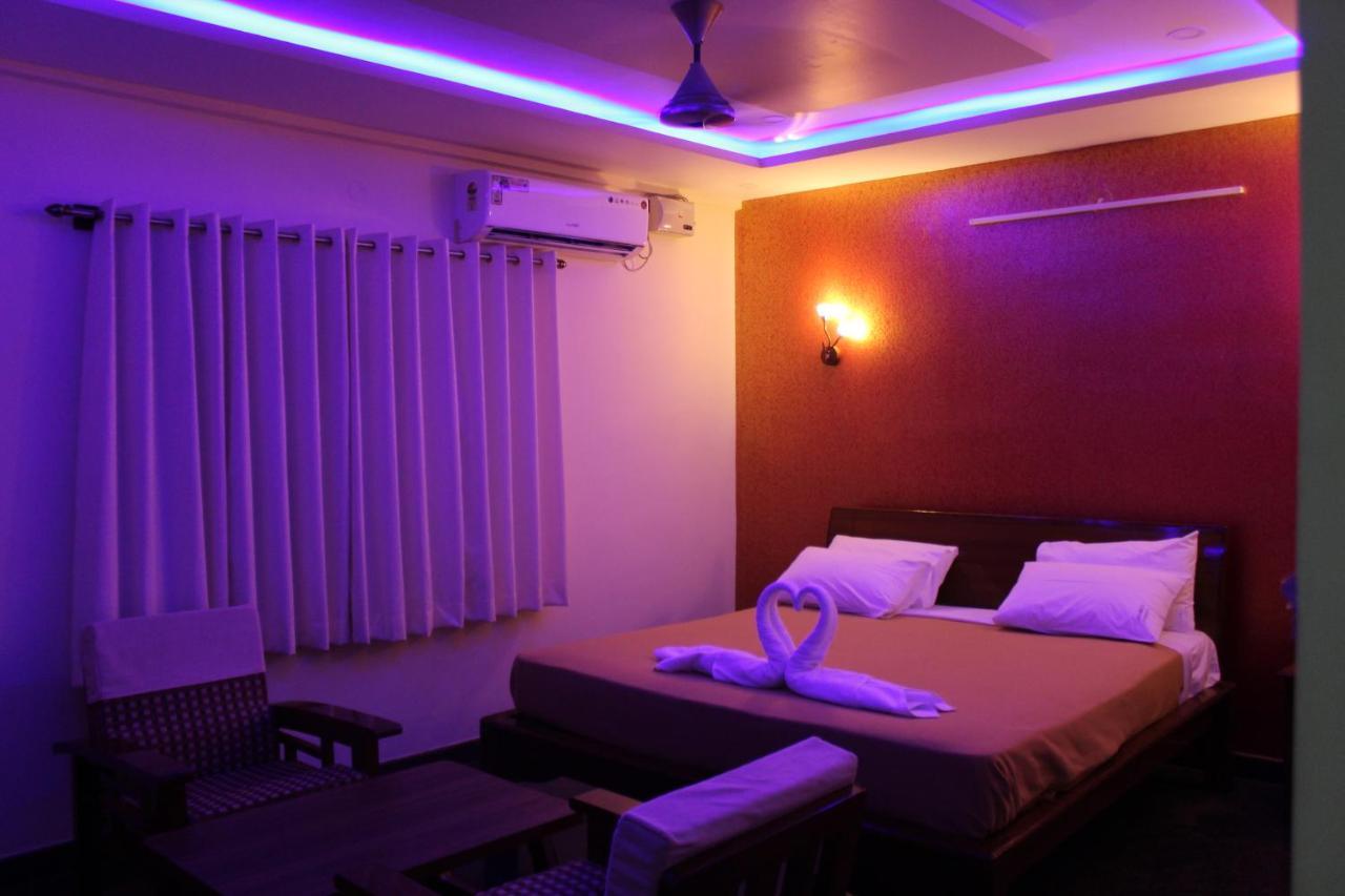 Golden Pride Hotel Kanakapura Luaran gambar